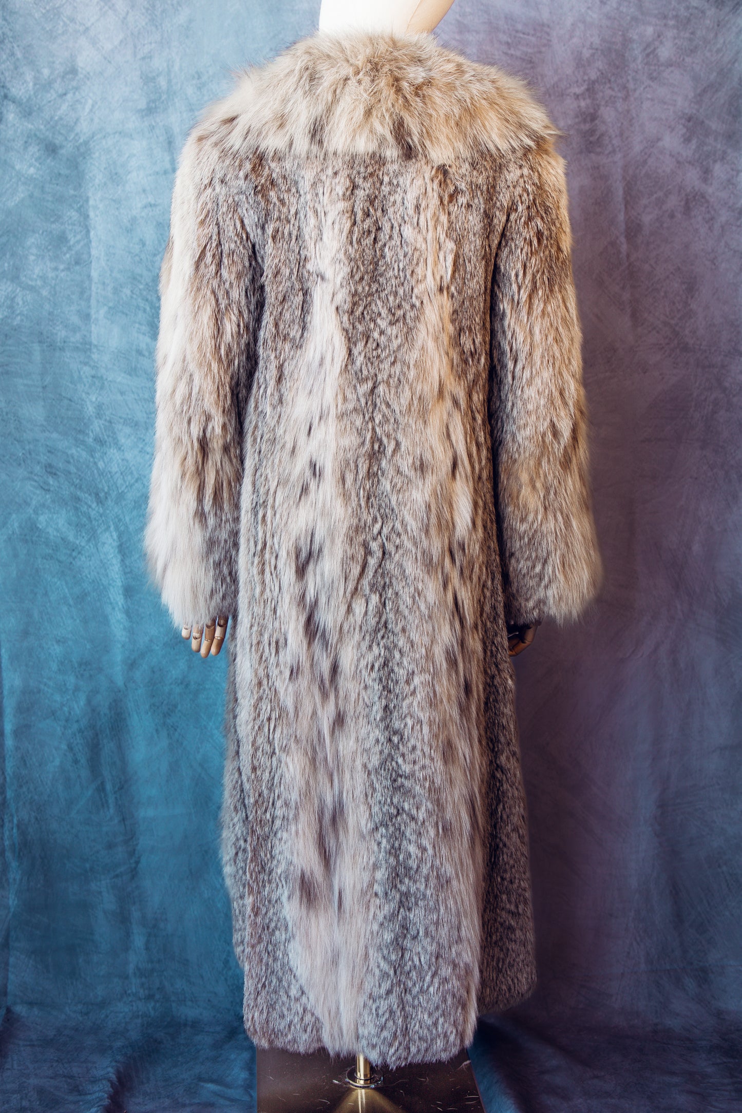 Vintage Fur Canadian Lynx’s Full Length Medium/Large FC012
