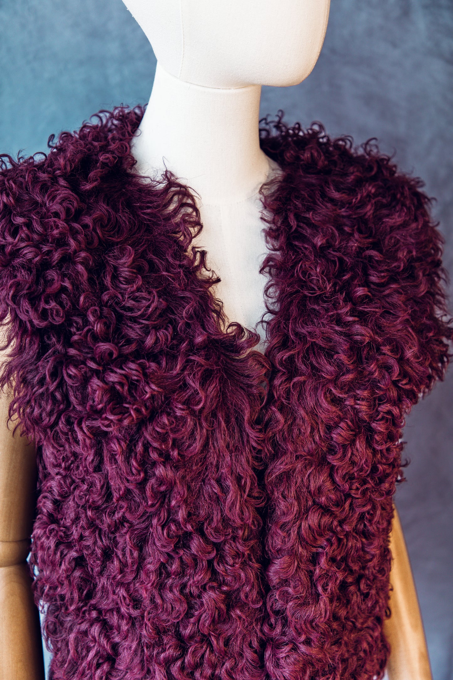 Vintage Fur Vest Curly Lamb Burgundy XS- FC025