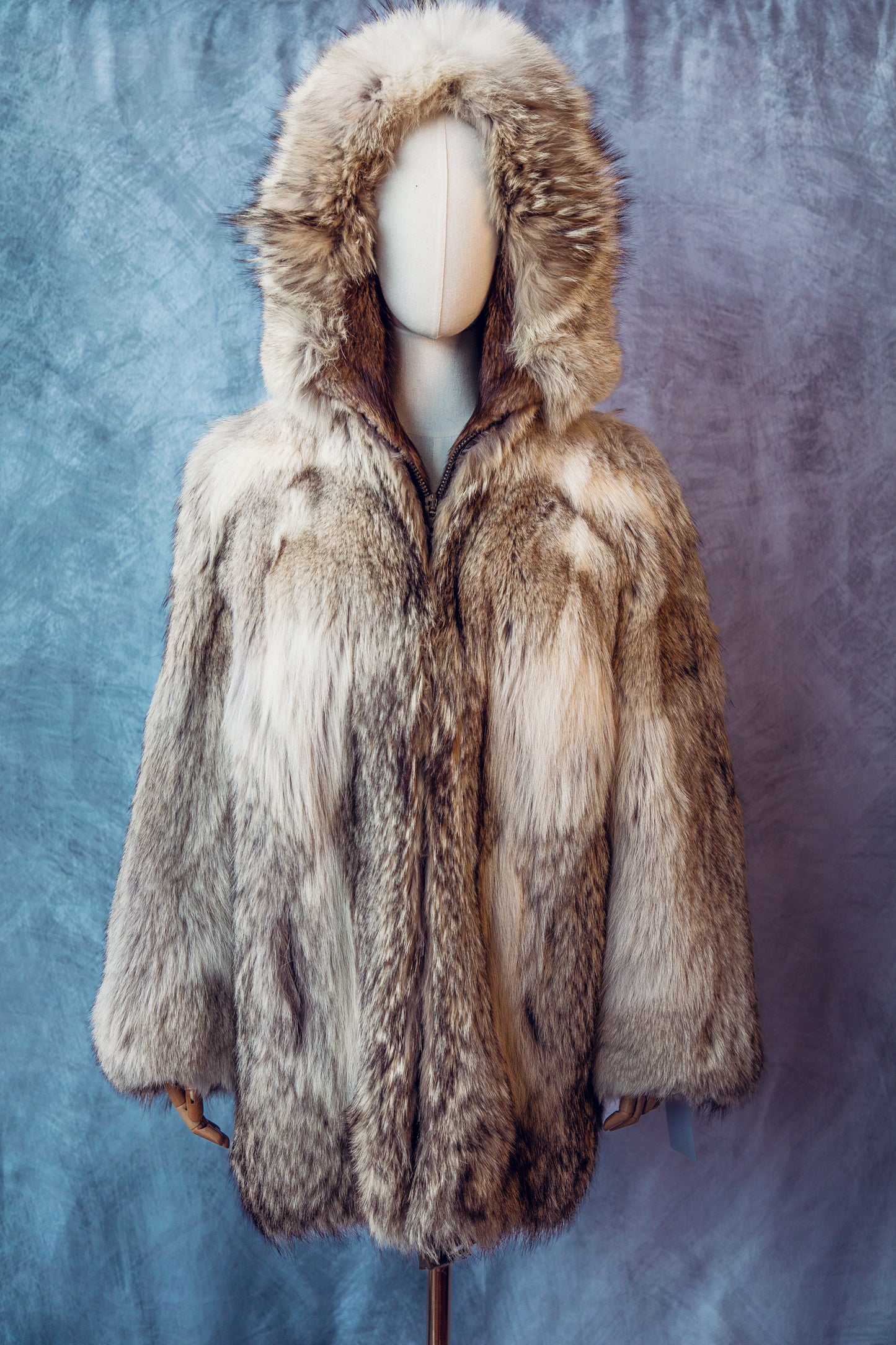 Vintage Fur Coyote Hooded Jacket Medium/Large-FC050