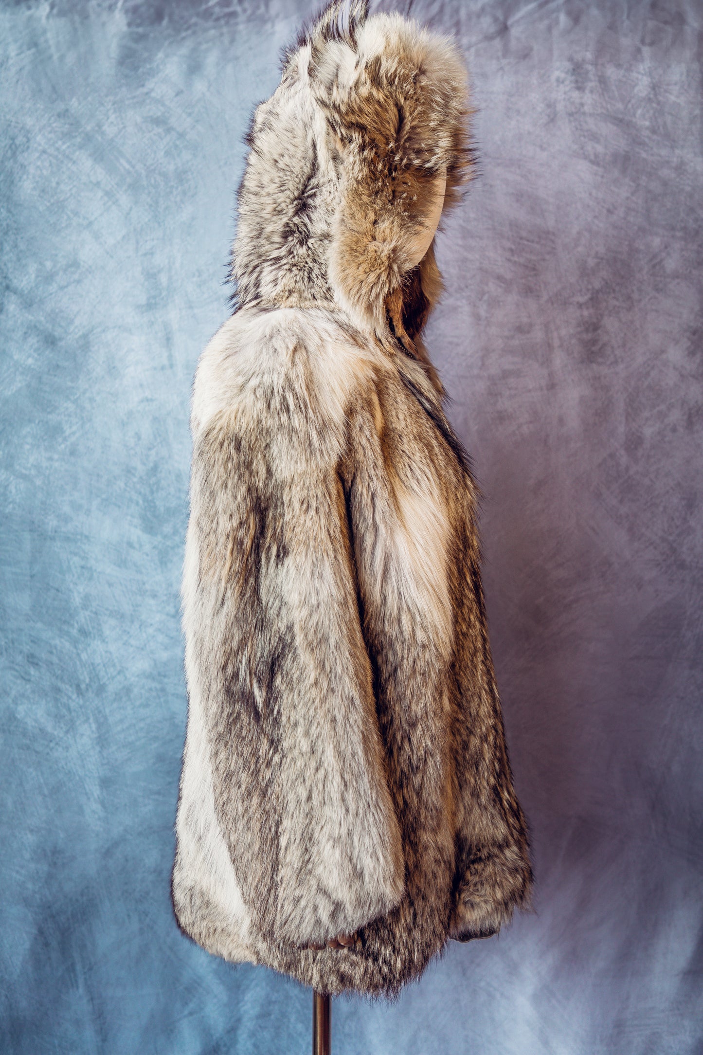 Vintage Fur Coyote Hooded Jacket Medium/Large-FC050