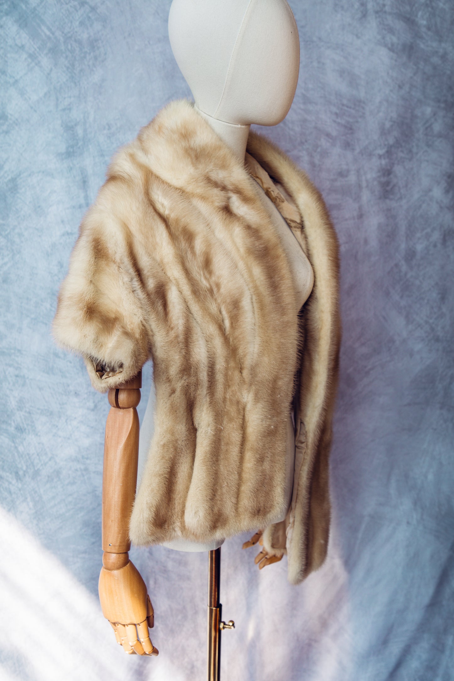 Vintage Fur Mink Honey Blonde Wrap - FC070