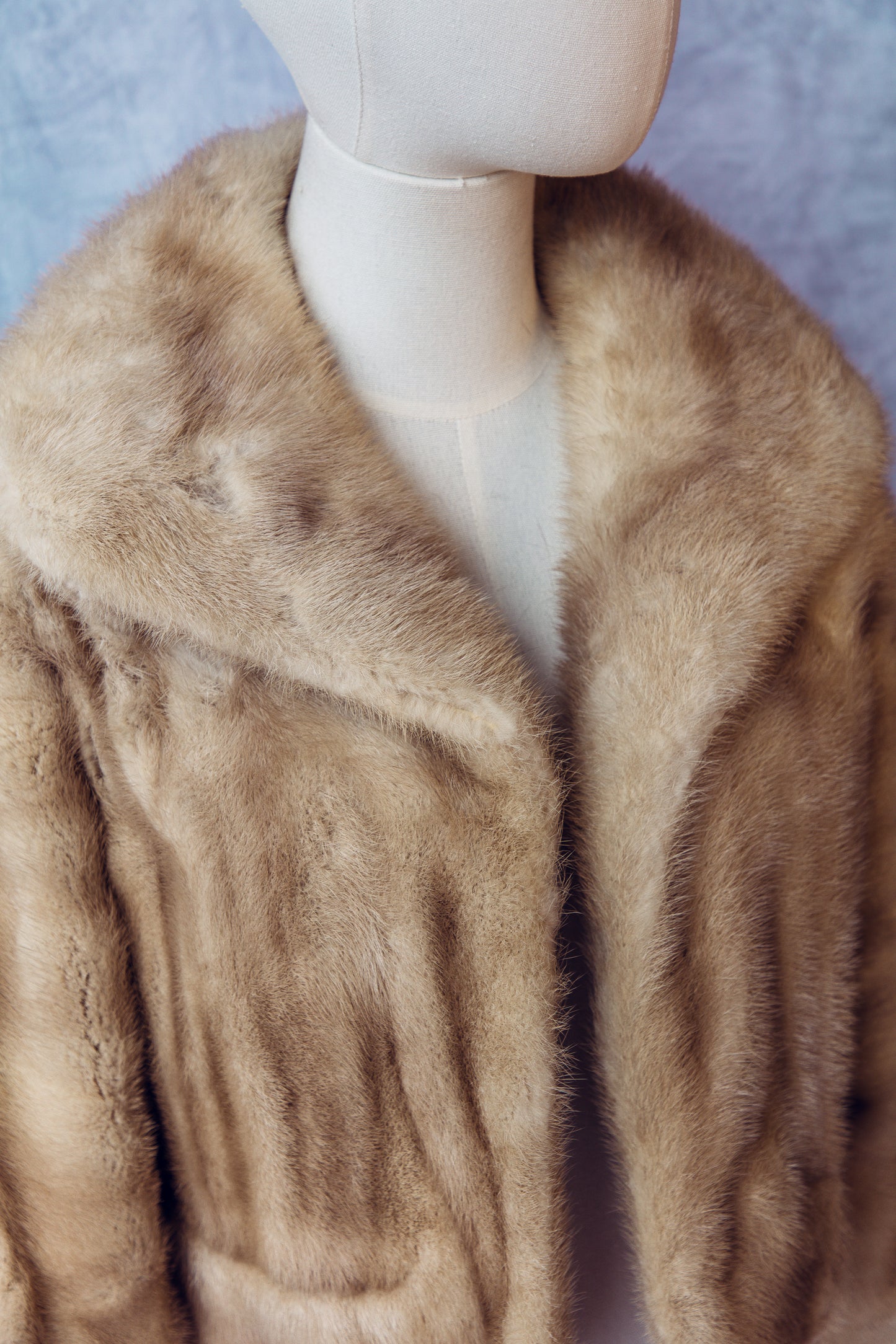 Vintage Fur Mink Honey Color Cropped Coat - Medium - FC072