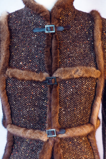 Vintage Valentino 2 pc Mink detailed suit TB010